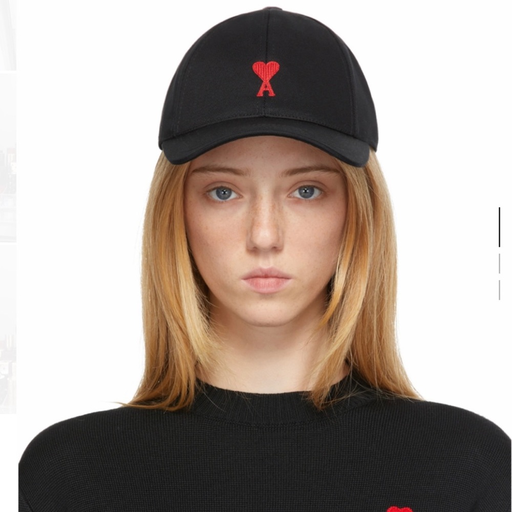 AMI Alexendre Mattiussi cap